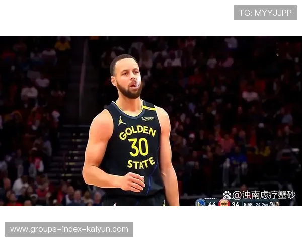 库里三分命中，勇士在关键比赛中胜出